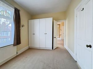 Photo 9- click for photo gallery